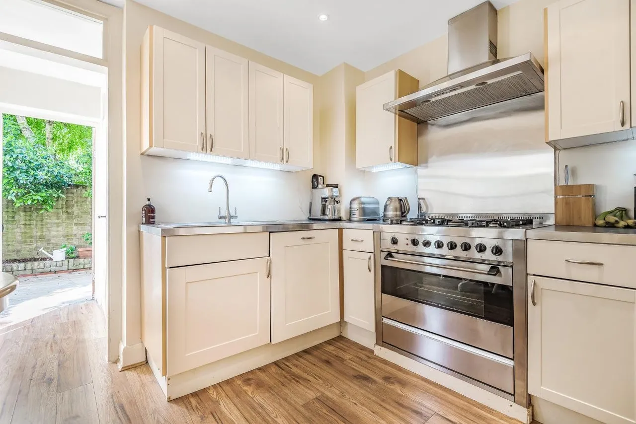 Harbut Road, Battersea, London, SW11, photo 8