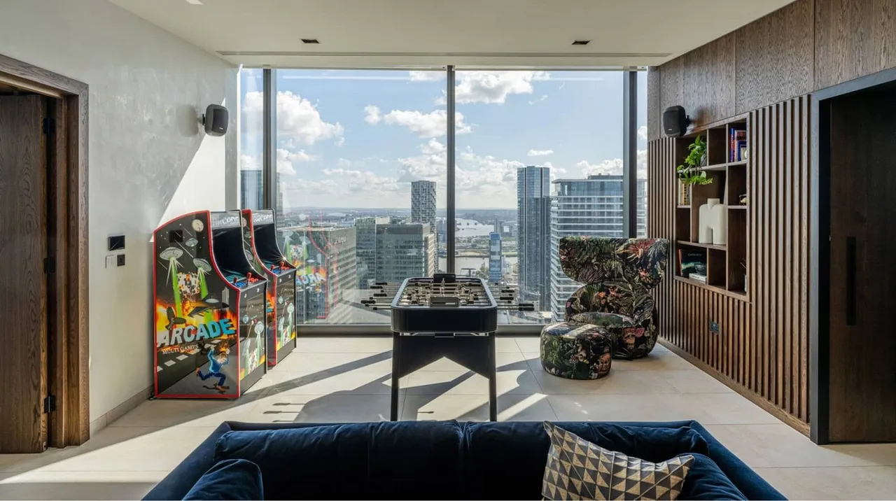 Marsh Wall, Canary Wharf, E14, photo 19
