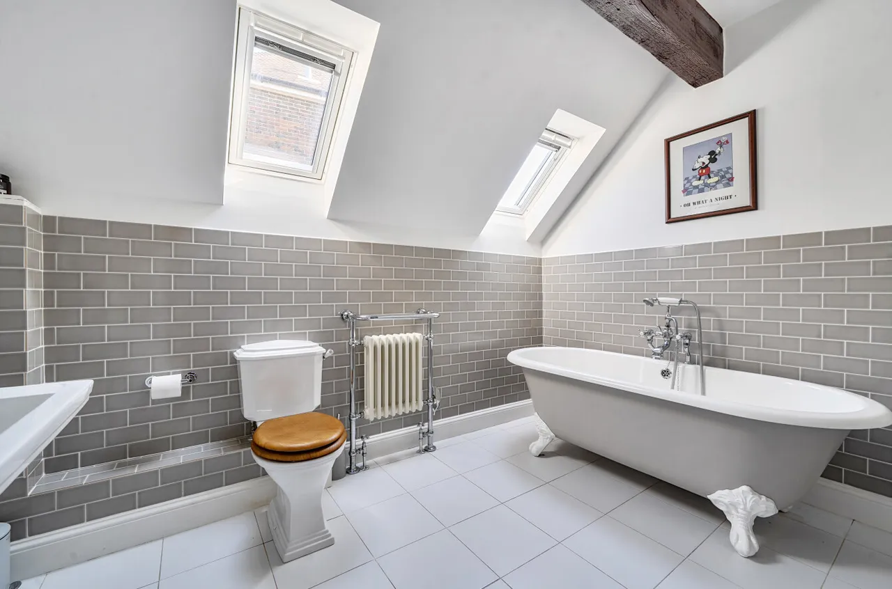 Hurst Lane, Owslebury, SO21, photo 12