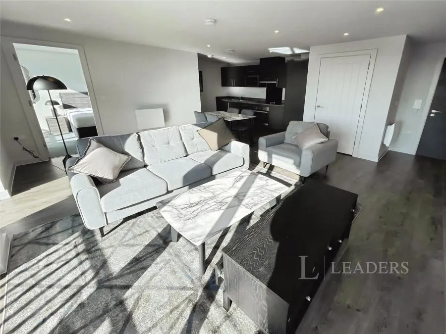 Castle Street, Luton, LU1, photo 3