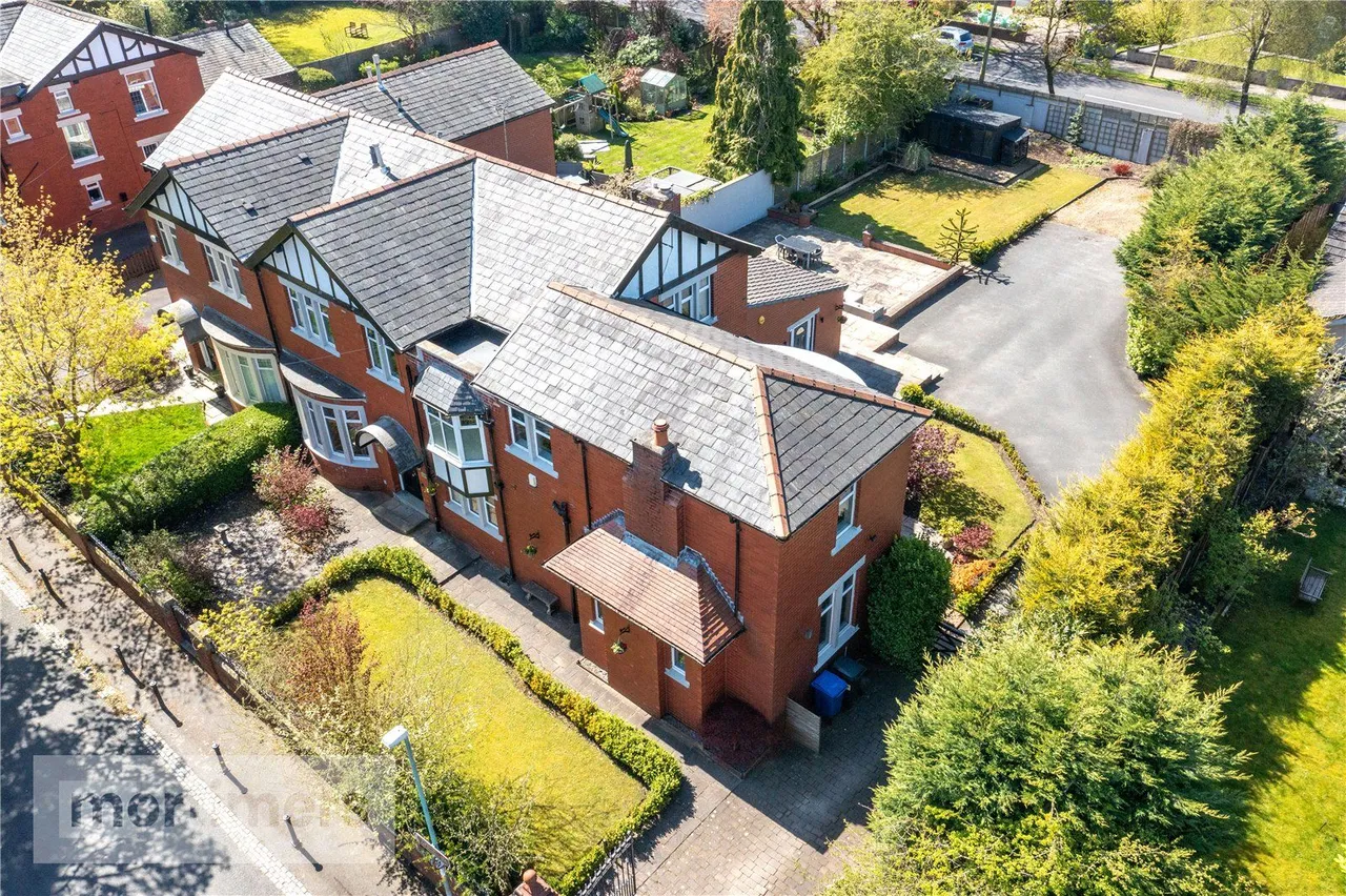 Hollins Lane, Accrington, BB5, photo 30