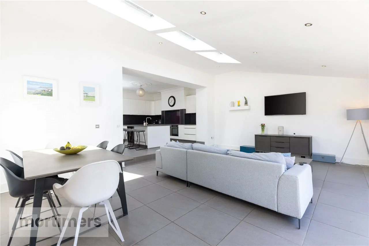 Hollins Lane, Accrington, BB5, photo 14