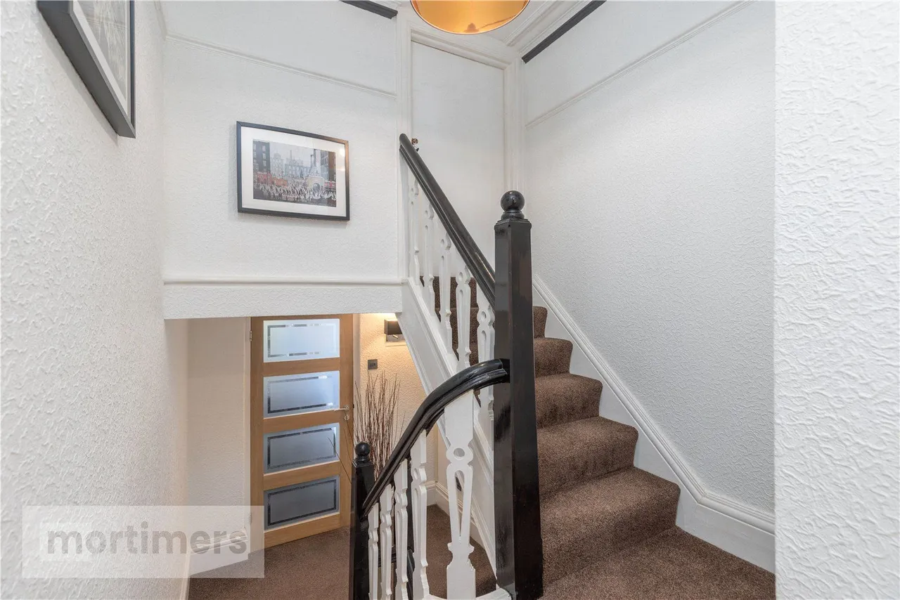 Hollins Lane, Accrington, BB5, photo 22