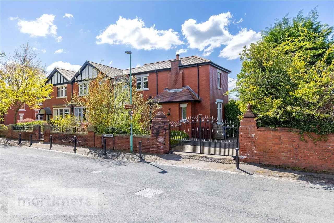 Hollins Lane, Accrington, BB5, photo 28