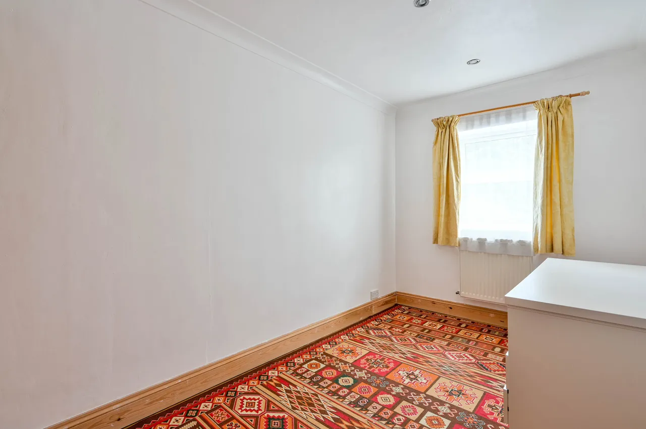 74 Worthington Road, Surbiton, photo 7