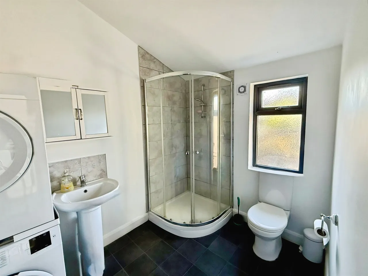 William Street, Swindon, SN1, photo 11
