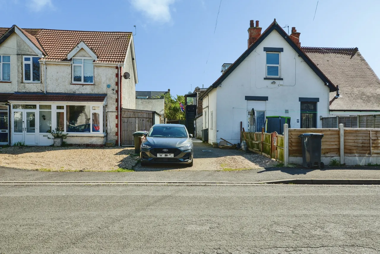 Sunningdale Drive, Skegness, PE25, photo 14