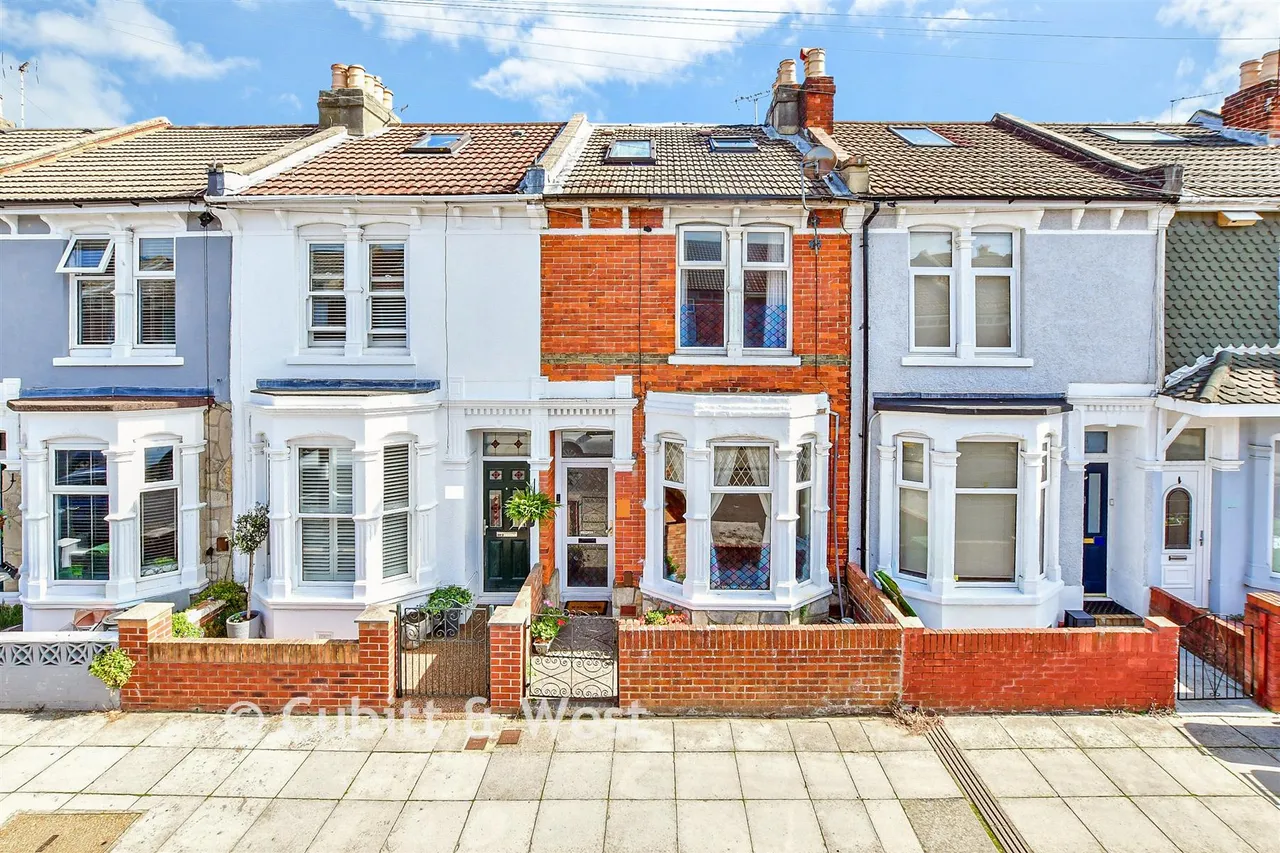 4 bed house for sale, Alverstone Road, Southsea, PO4