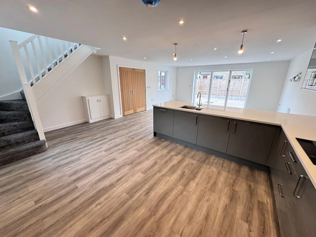 Smithbrook Close, High Peak, photo 6