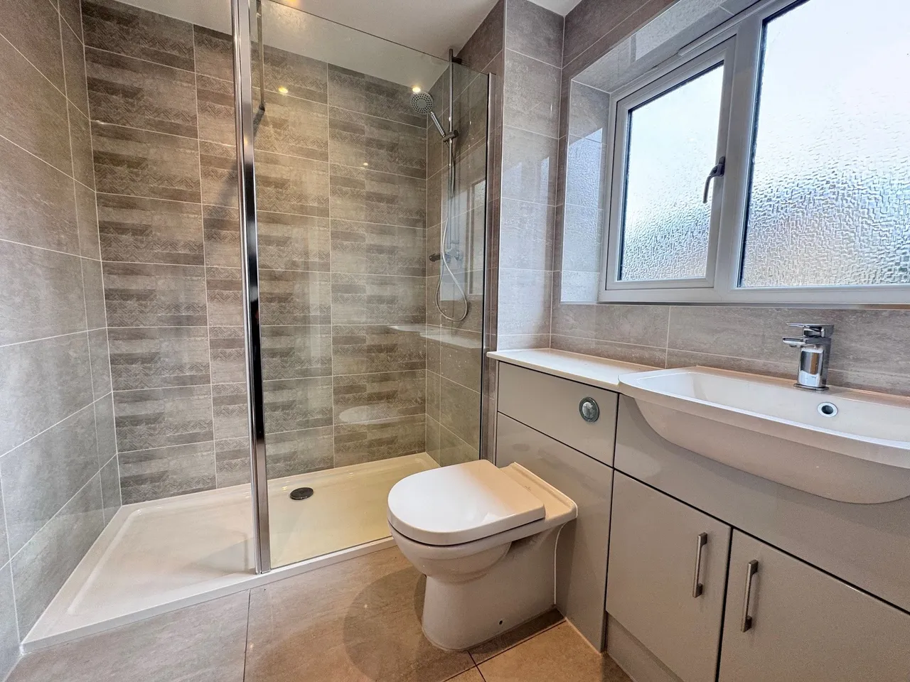 Smithbrook Close, High Peak, photo 11