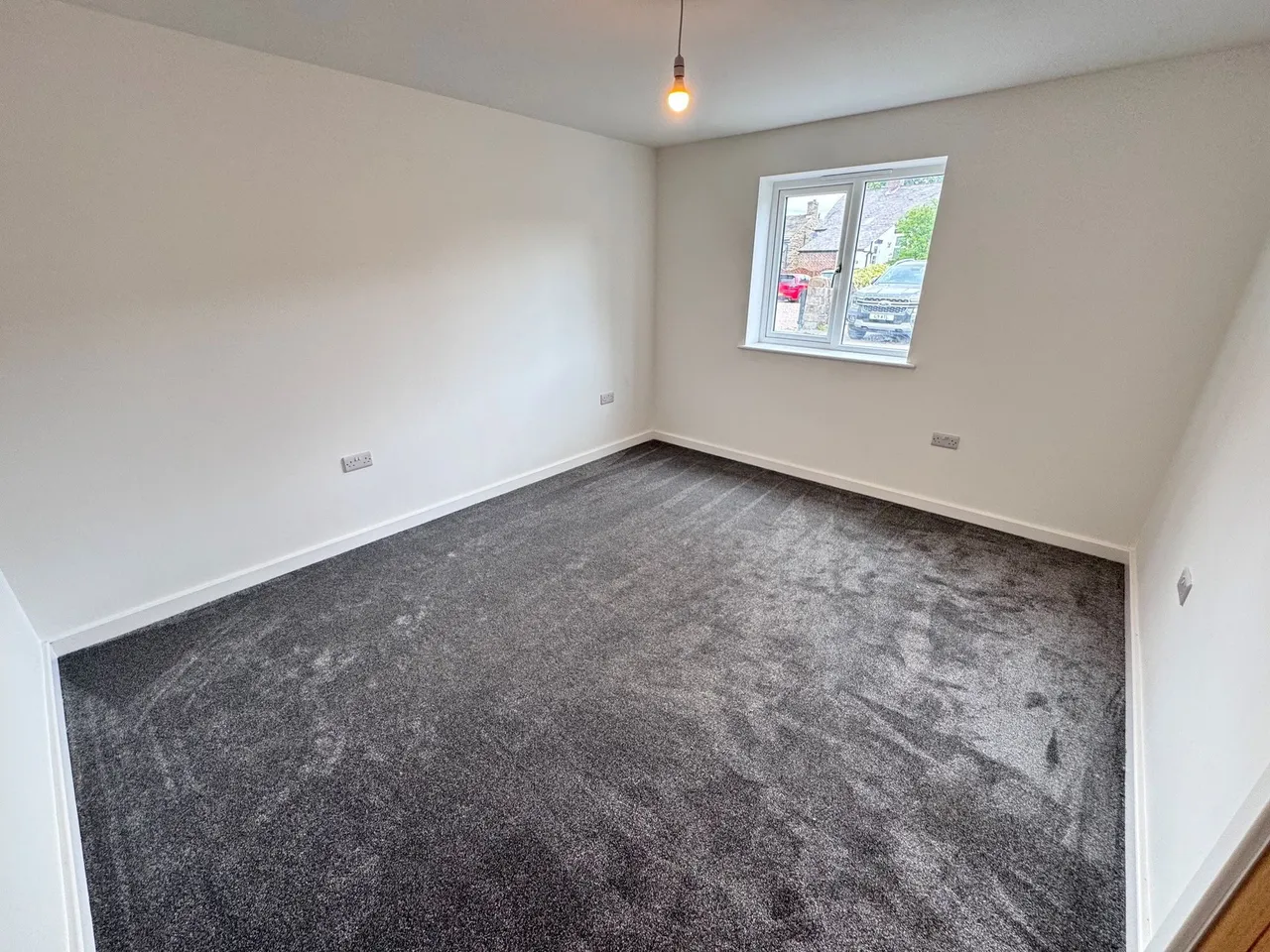 Smithbrook Close, High Peak, photo 10