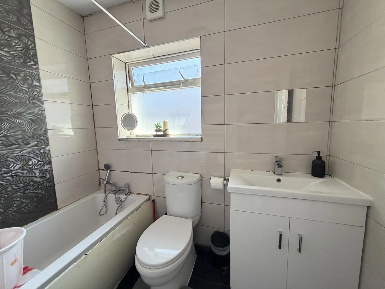 Willow Brook Road, Leicester, LE5, photo 18