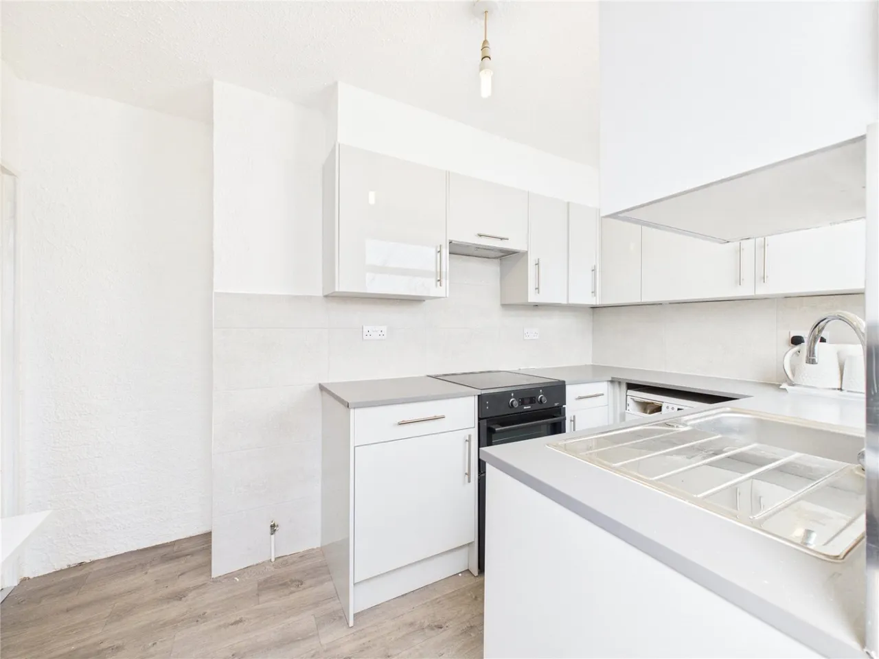Hinkler Road, Kenton, HA3, photo 7