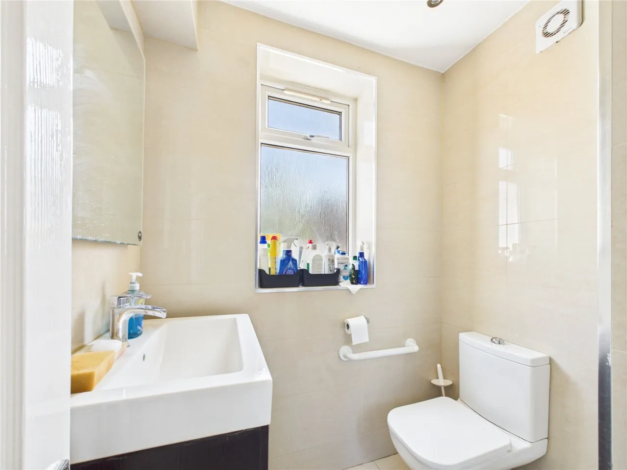 Hinkler Road, Kenton, HA3, photo 13