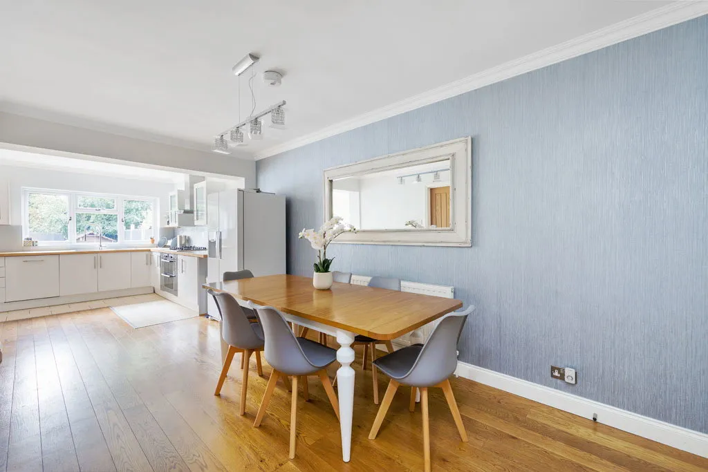 Woolhampton Way, Chigwell, IG7, photo 3