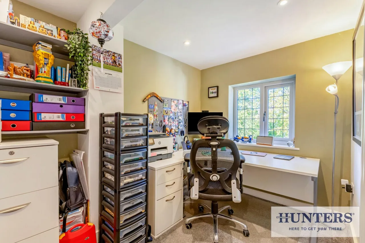 Byeway, Guiseley, LS20, photo 10