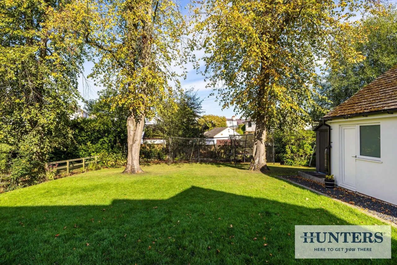 Byeway, Guiseley, LS20, photo 21