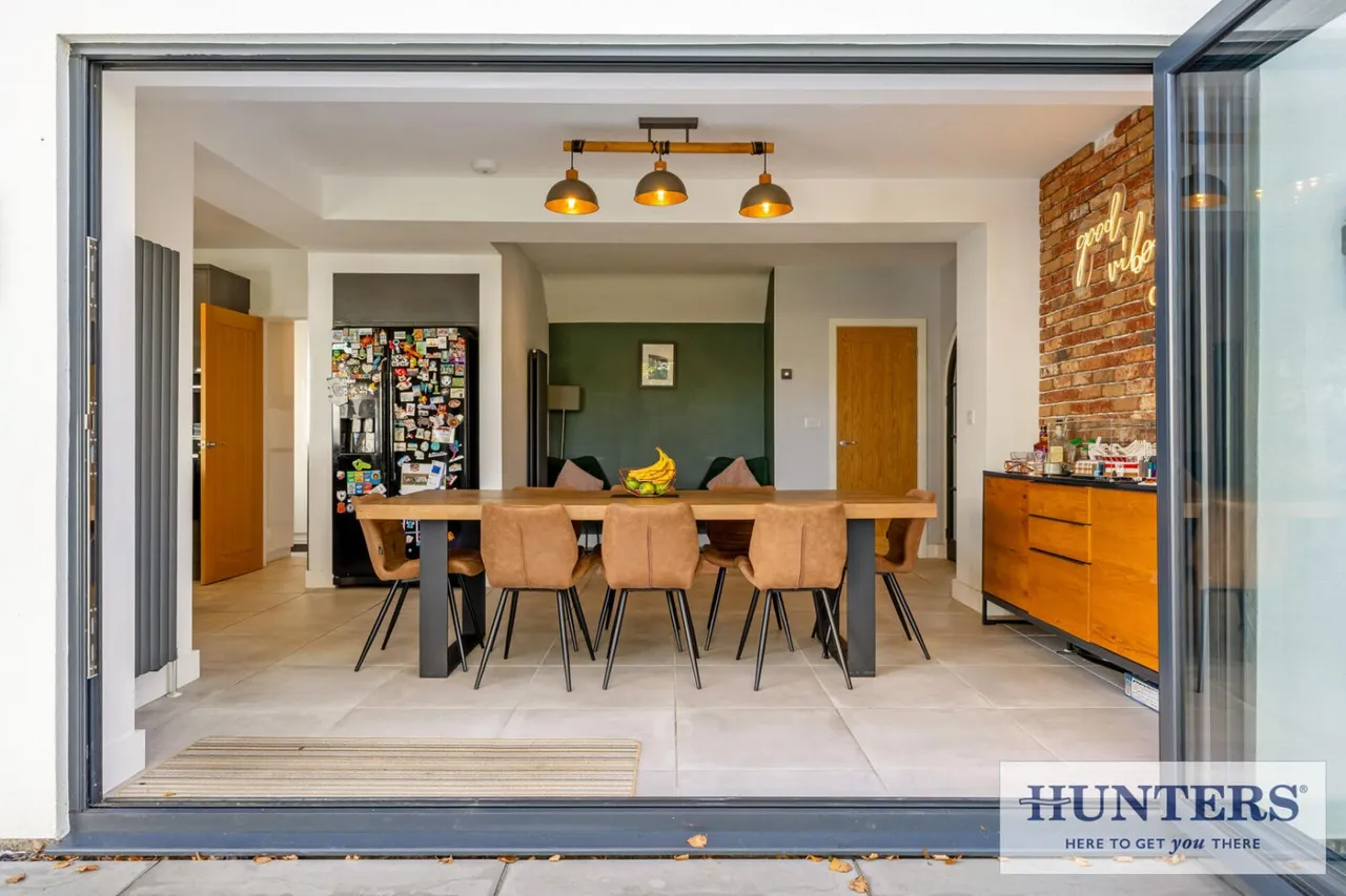 Byeway, Guiseley, LS20, photo 18