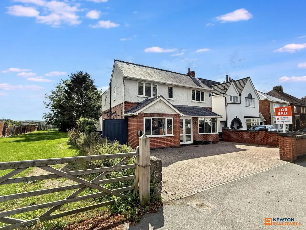 4 bed house for sale, Forest Road, Coalville, LE67