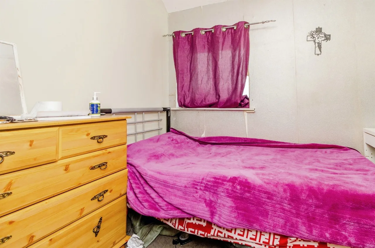Kelvin Place, Walsall, WS2, photo 9