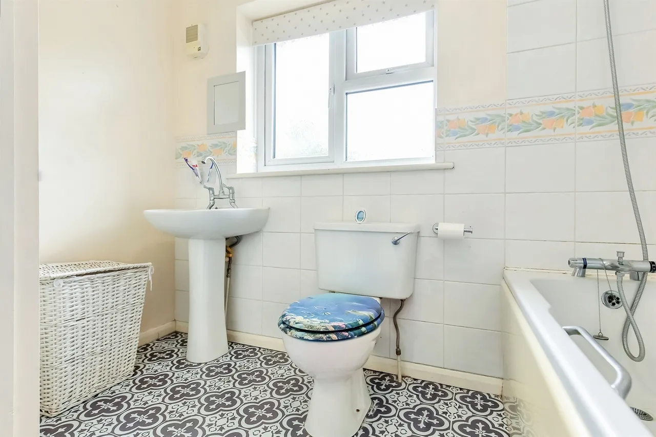 Marigold Close, Stamford, PE9, photo 17