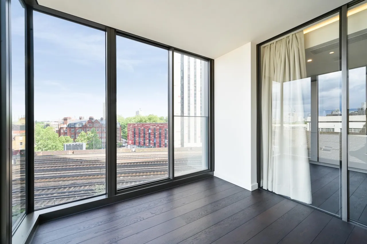 Damac Tower, Bondway, SW8, photo 5