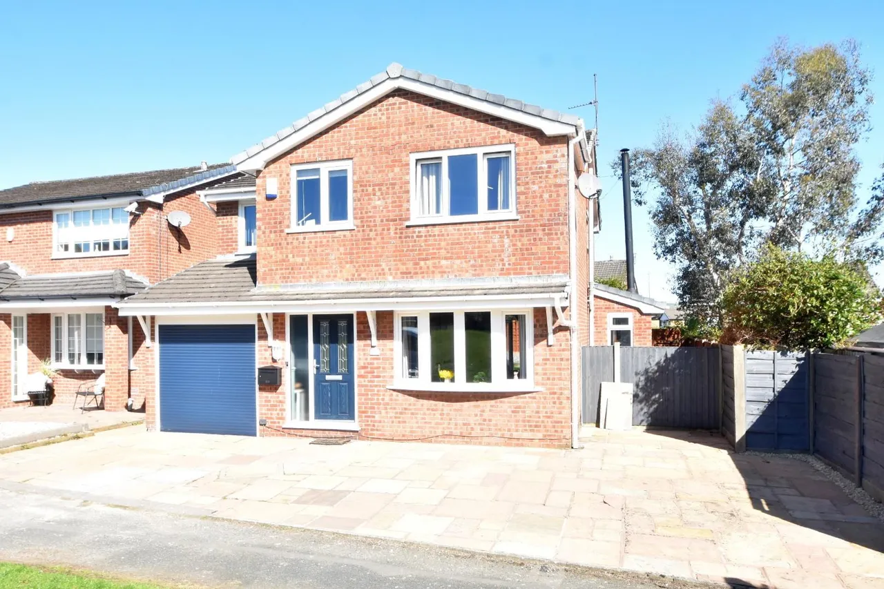 Hackford Close, Brandlesholme, Bury, BL8 1XP, photo 25
