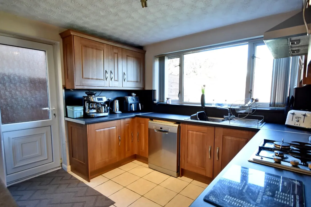 Hackford Close, Brandlesholme, Bury, BL8 1XP, photo 5