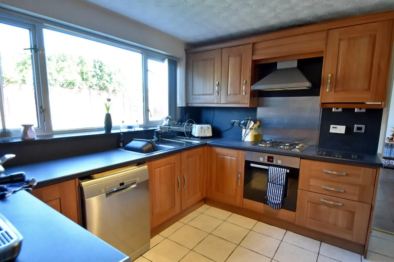 Hackford Close, Brandlesholme, Bury, BL8 1XP, photo 8