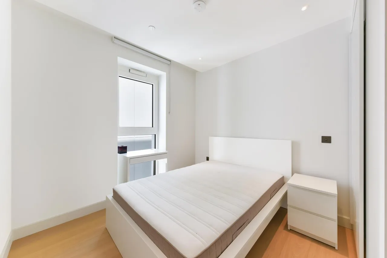 Fountain Park Way, W12, photo 5