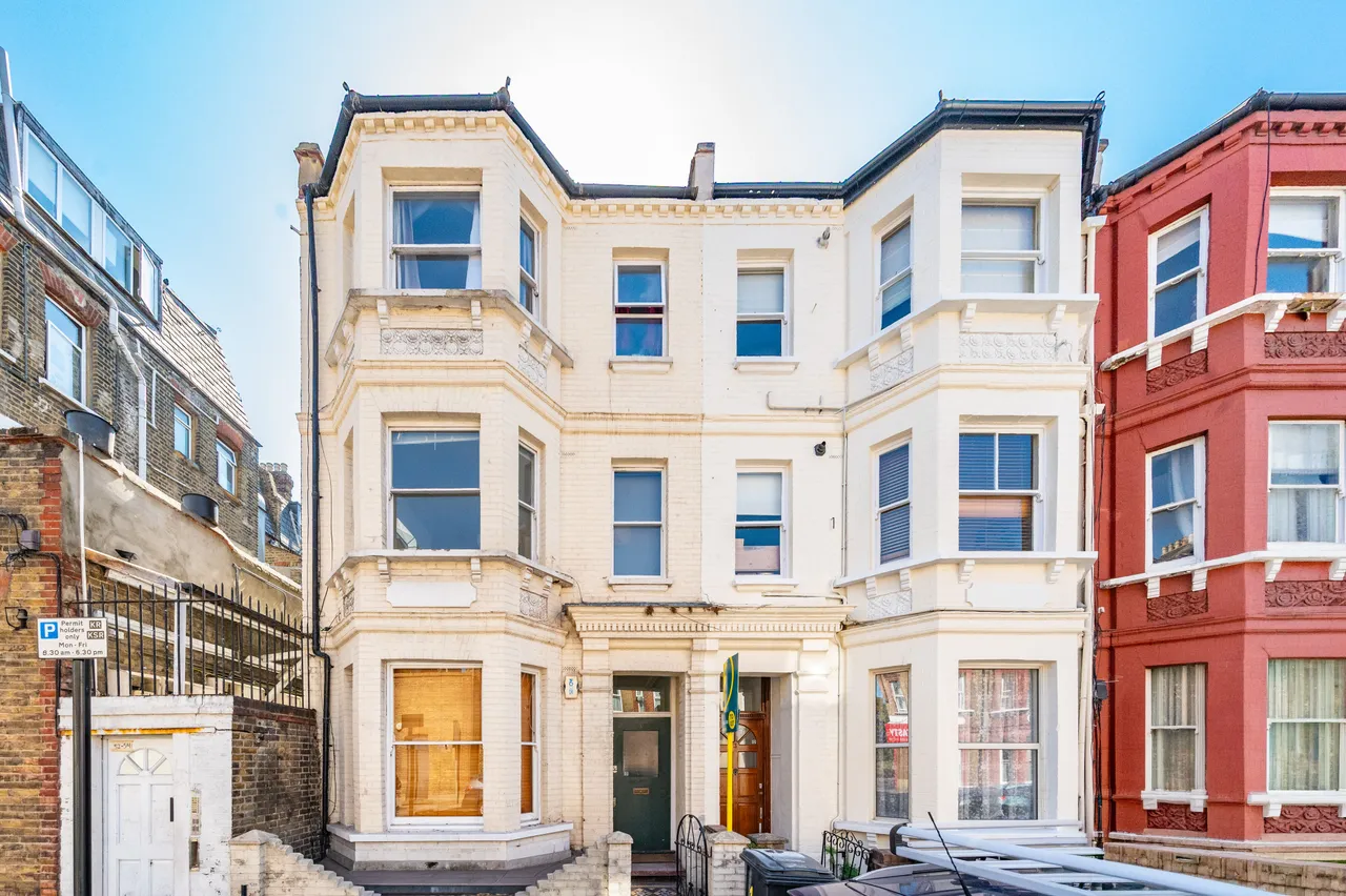 Flat 2, 1 Handforth Road, London, photo 10
