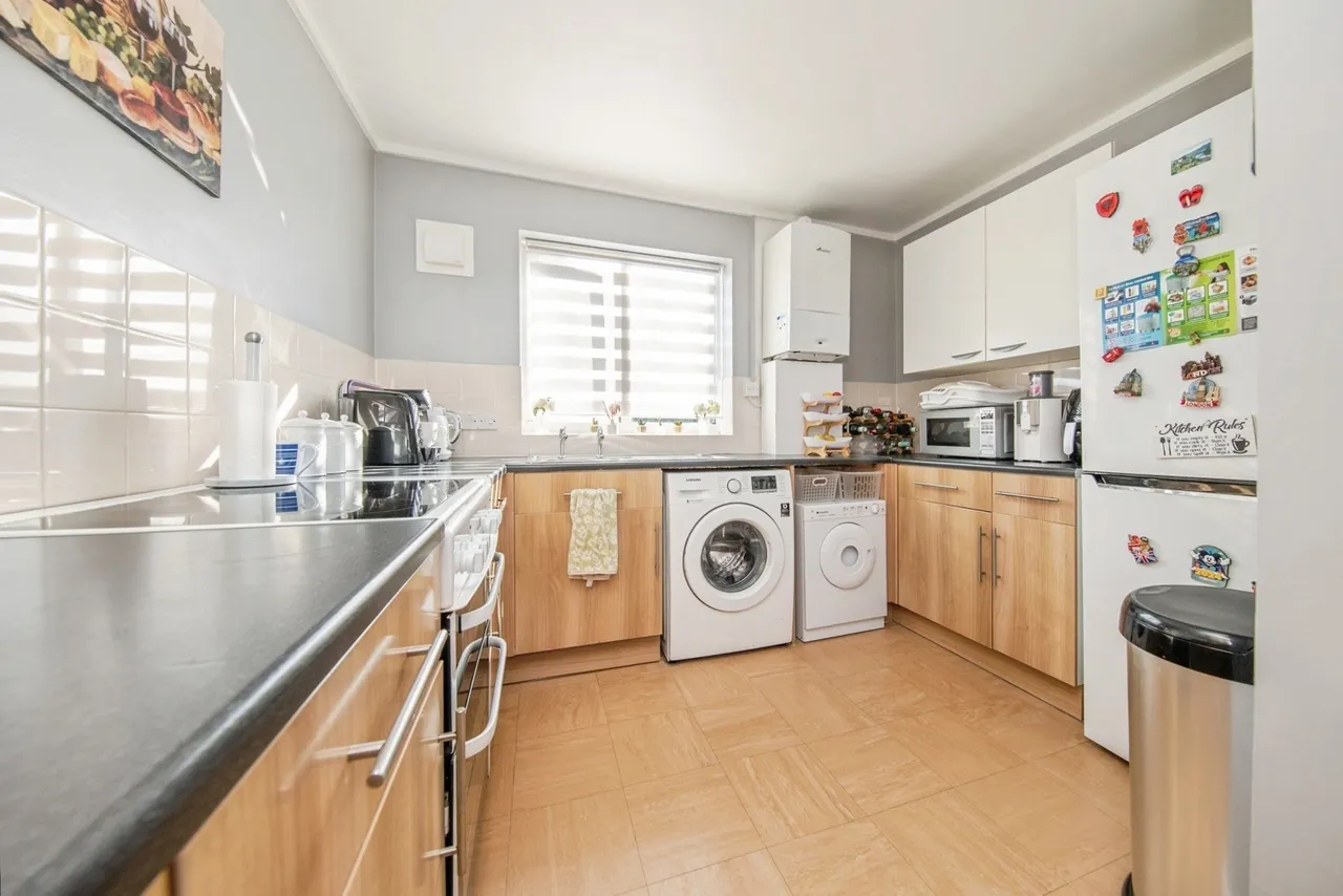 Birkfield Drive, SUFFOLK, IP2, photo 5
