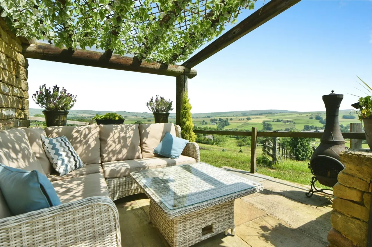 Colne Road, Trawden, BB8, photo 27