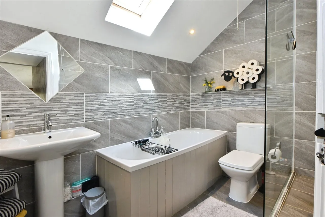 Colne Road, Trawden, BB8, photo 23