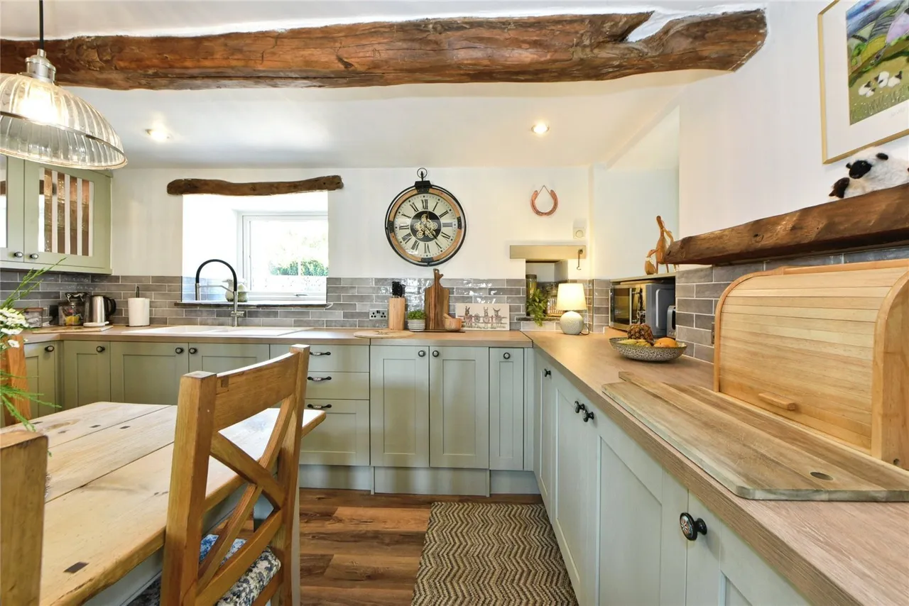 Colne Road, Trawden, BB8, photo 8