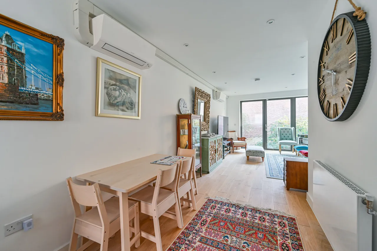 35 Rennie Street, London, photo 5