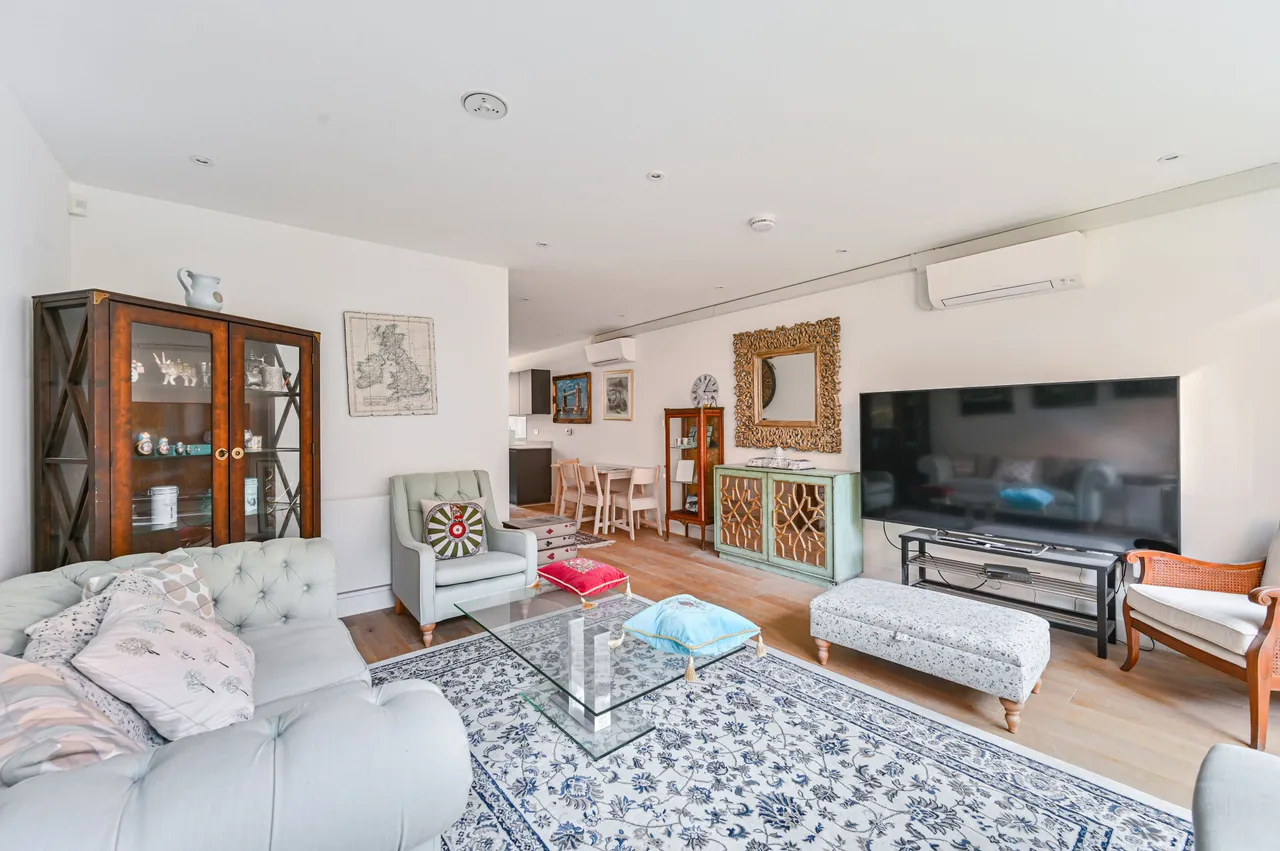 35 Rennie Street, London, photo 2