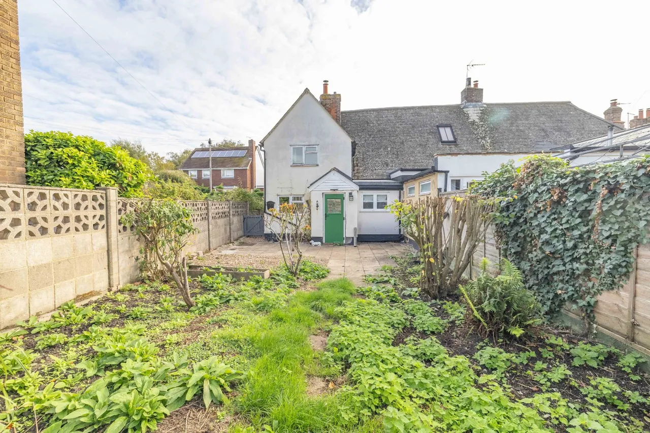 2 bed house for sale, High Street, Wingham, CT3
