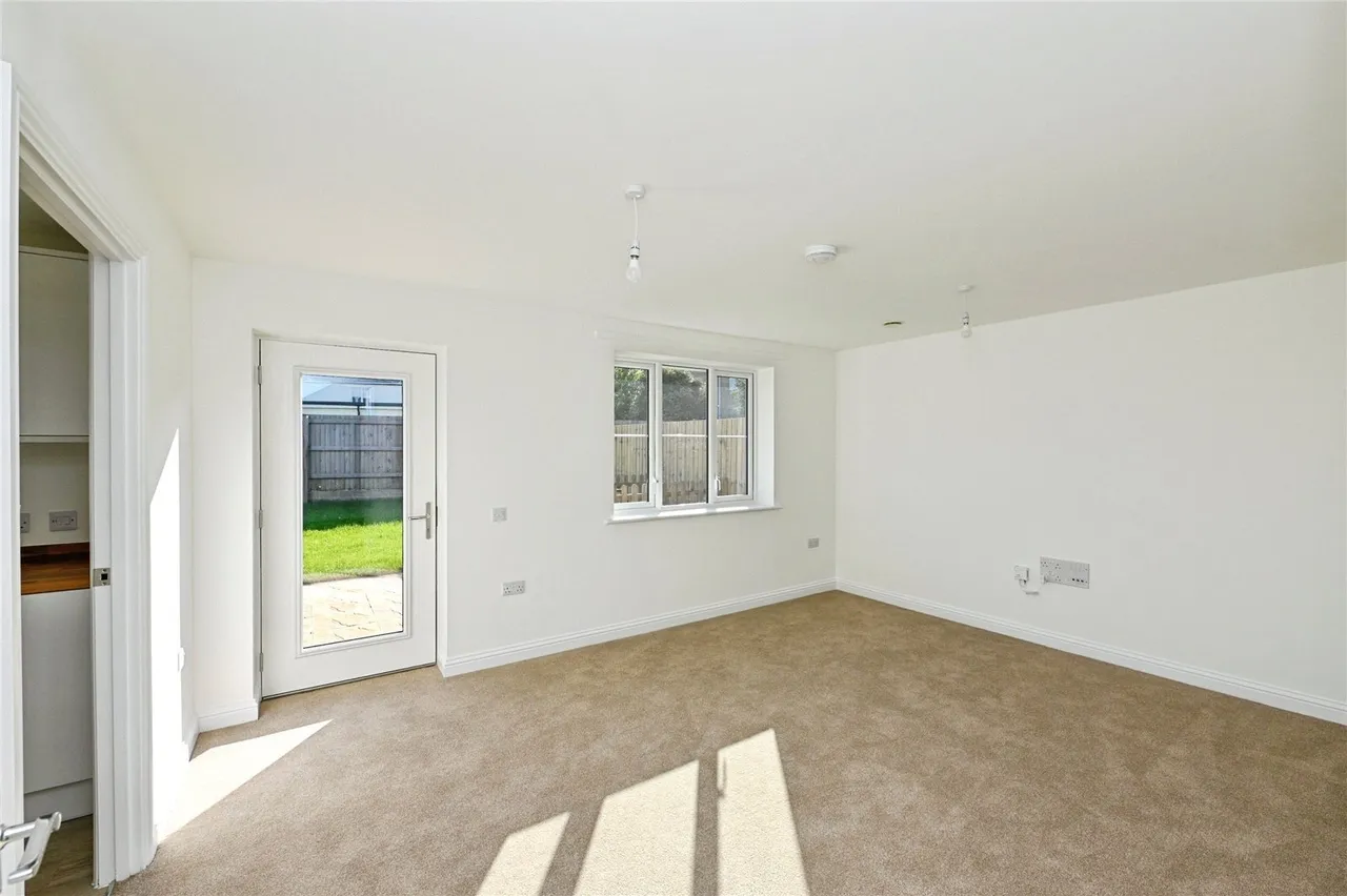 Orchard End Close, Outwell, Wisbech, Cambridgeshire, PE14, photo 4