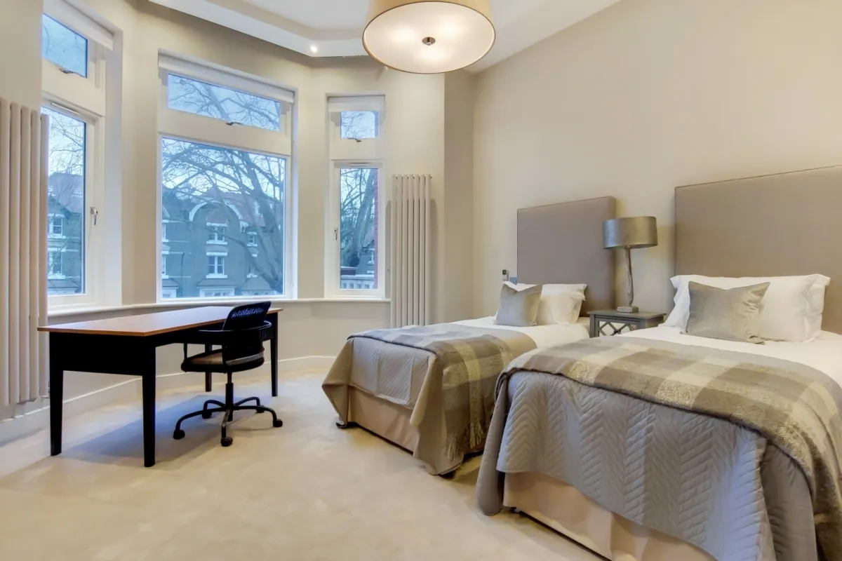 Fitzjohns Avenue, NW3, photo 6