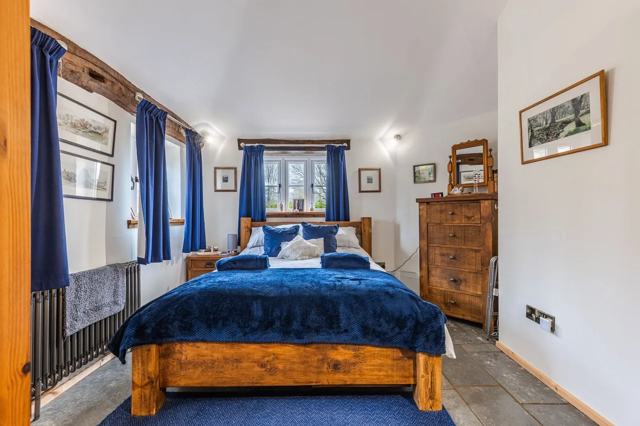 Characterful 5 Bedroom Thornage Home, photo 14
