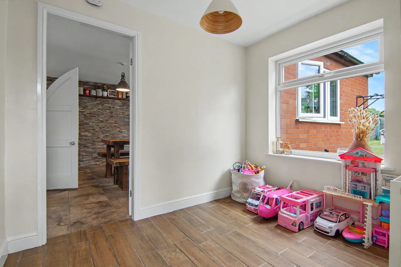 Gipsy Lane, Nuneaton, CV11, photo 13