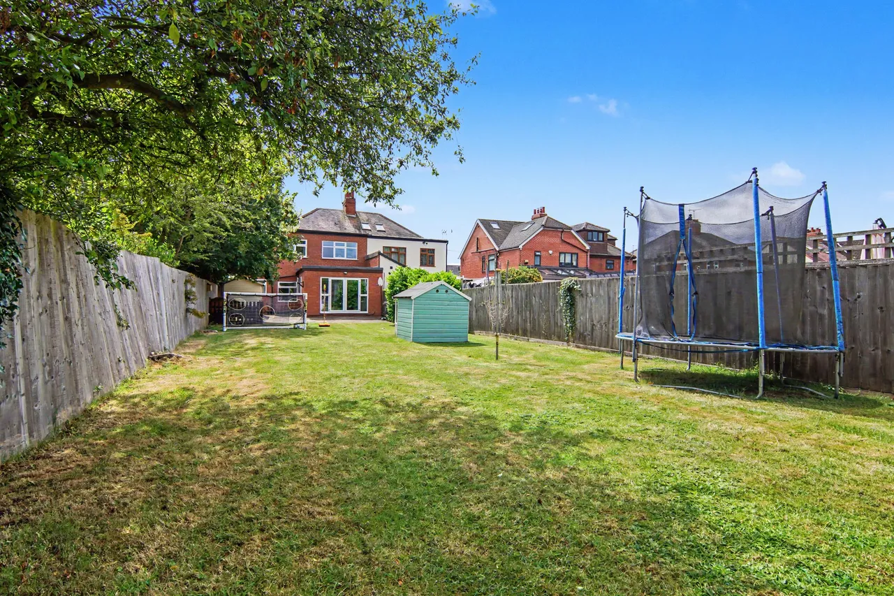 Gipsy Lane, Nuneaton, CV11, photo 30