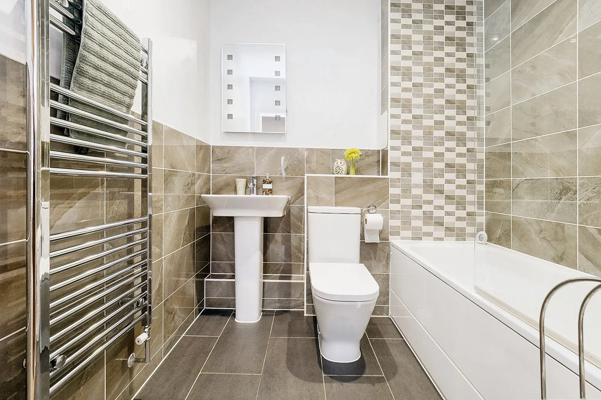 Romford, RM7, photo 21