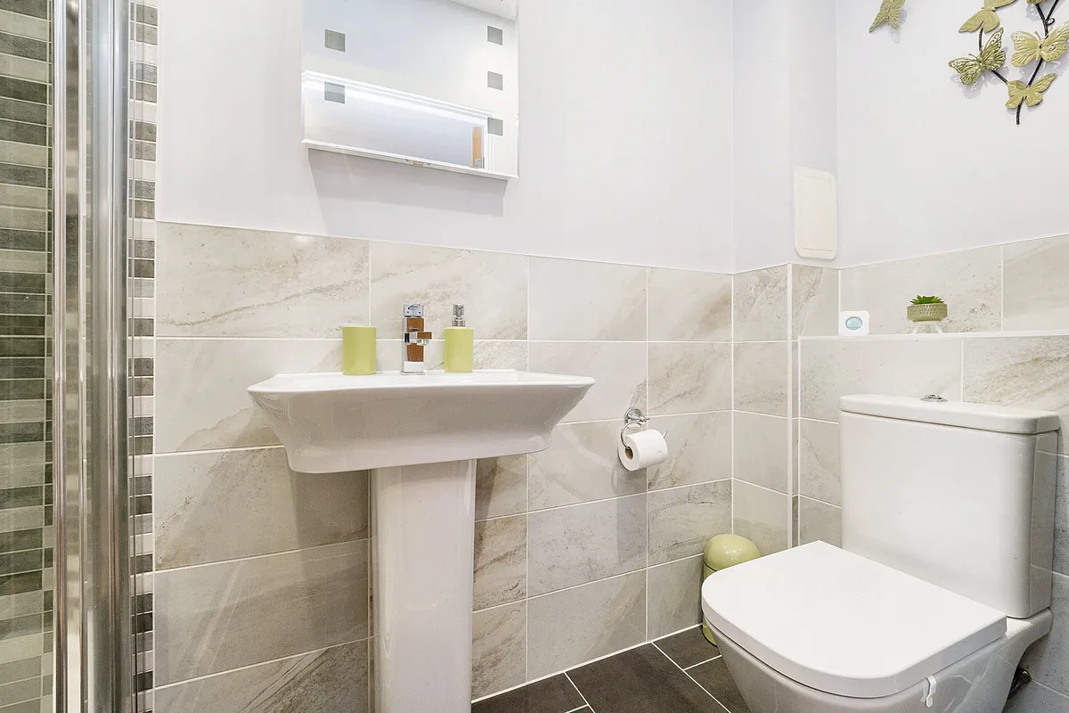 Romford, RM7, photo 15