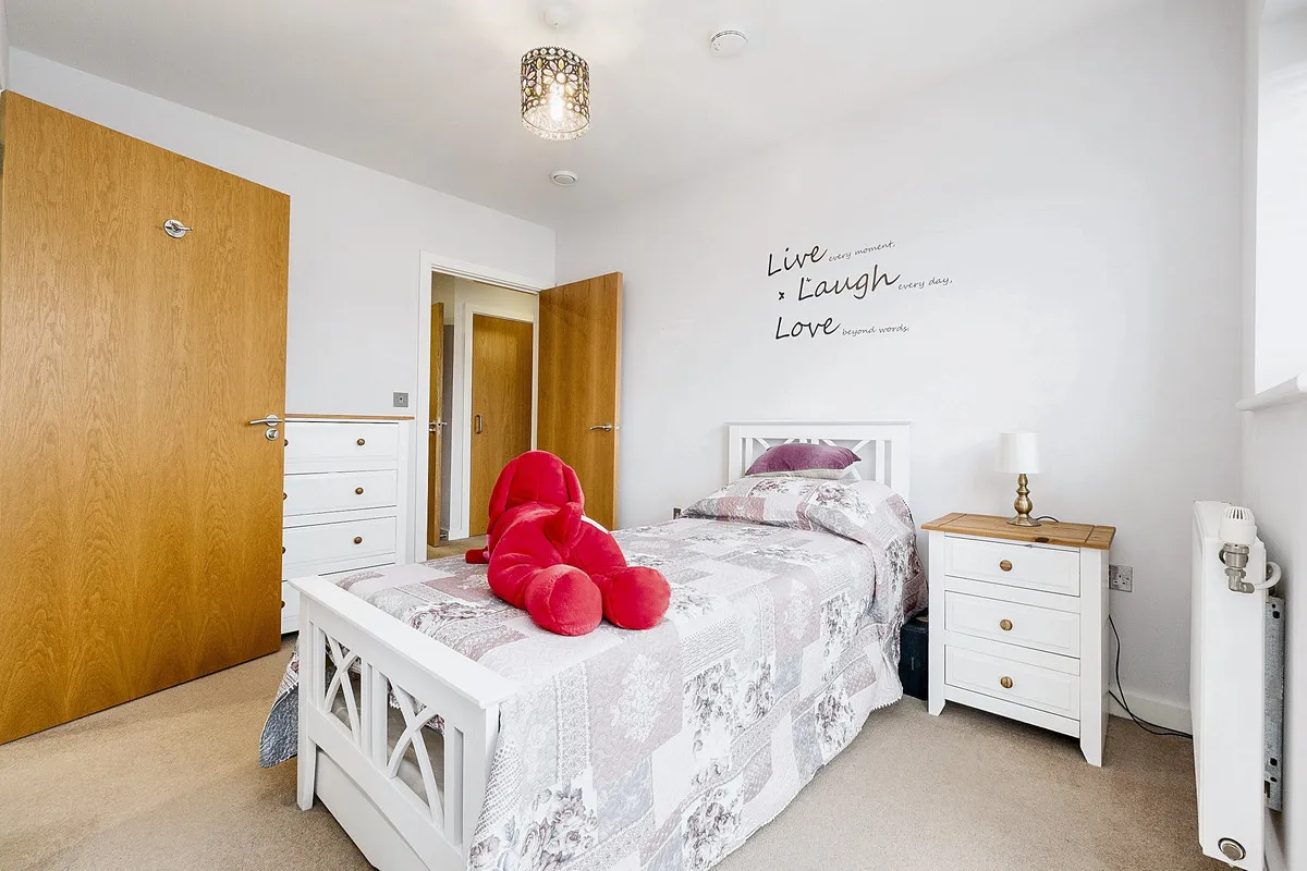 Romford, RM7, photo 14