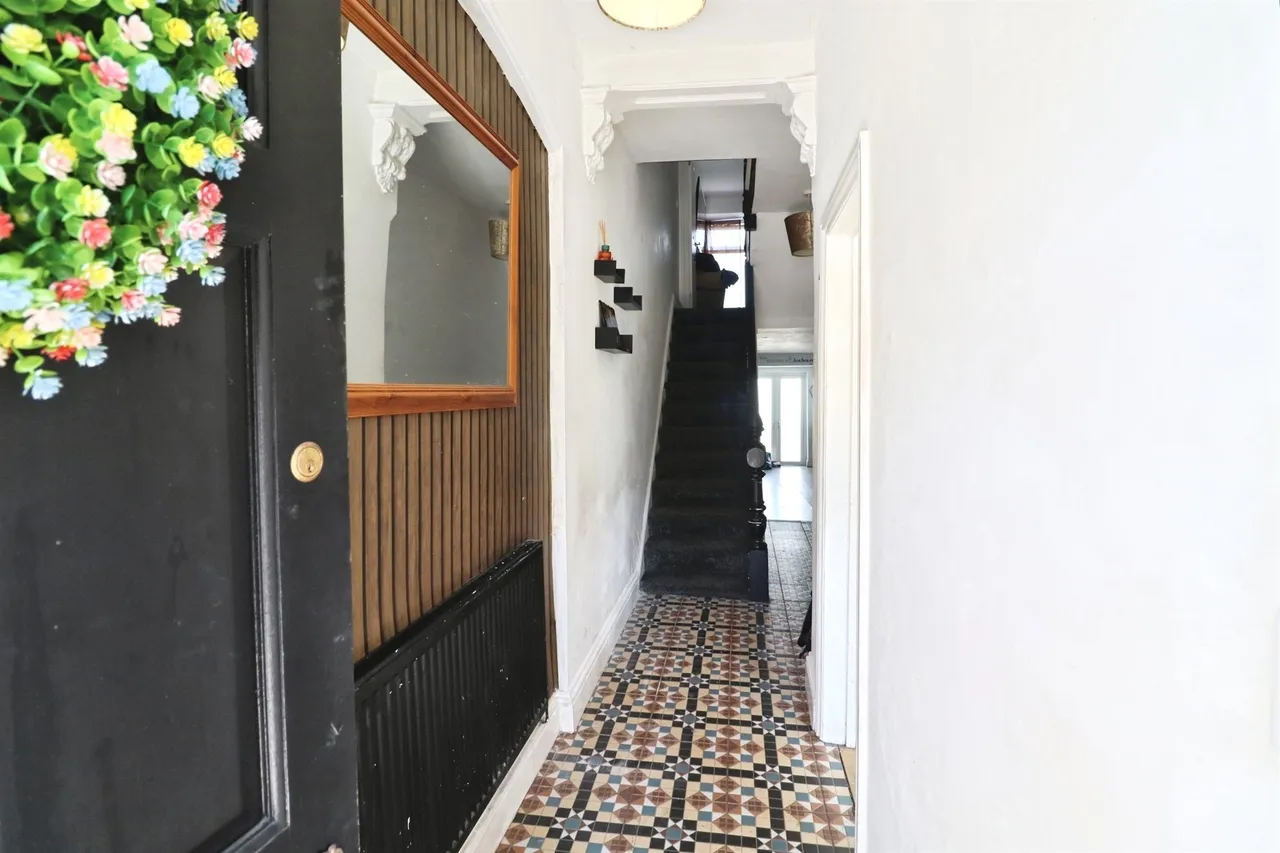 Craddock Street, Cardiff, photo 2