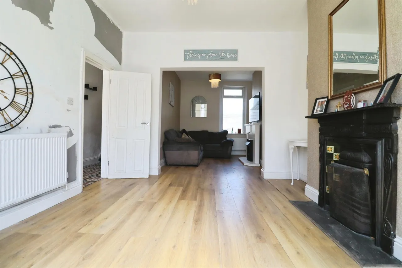 Craddock Street, Cardiff, photo 6