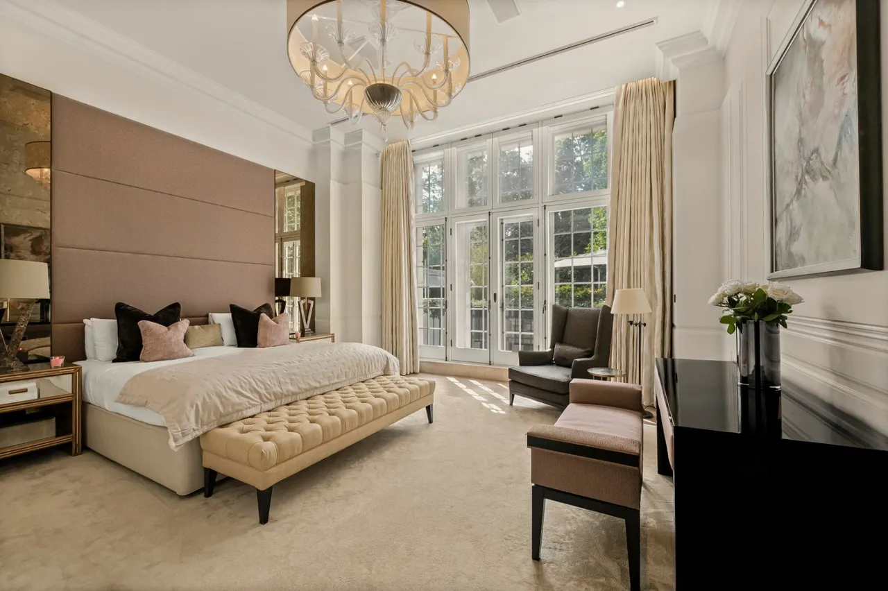 Connaught Place, London, W2, photo 2