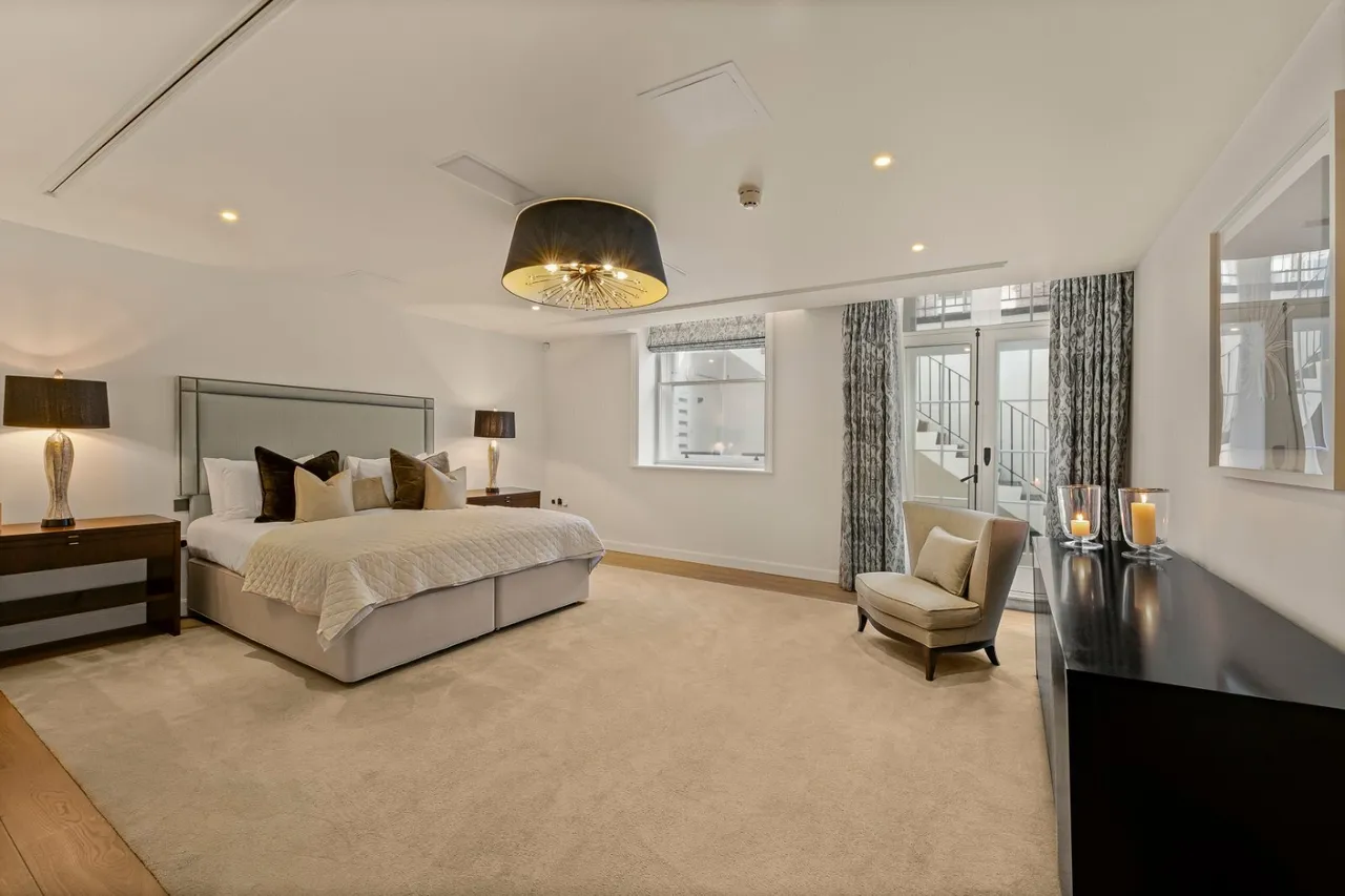 Connaught Place, London, W2, photo 13